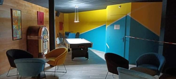 Appartement Prive Dans Residence Balneo Aladin كوتيريه المظهر الخارجي الصورة