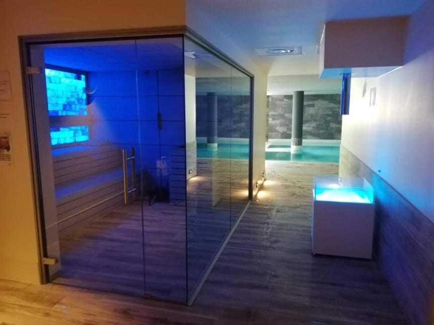 Appartement Prive Dans Residence Balneo Aladin كوتيريه المظهر الخارجي الصورة