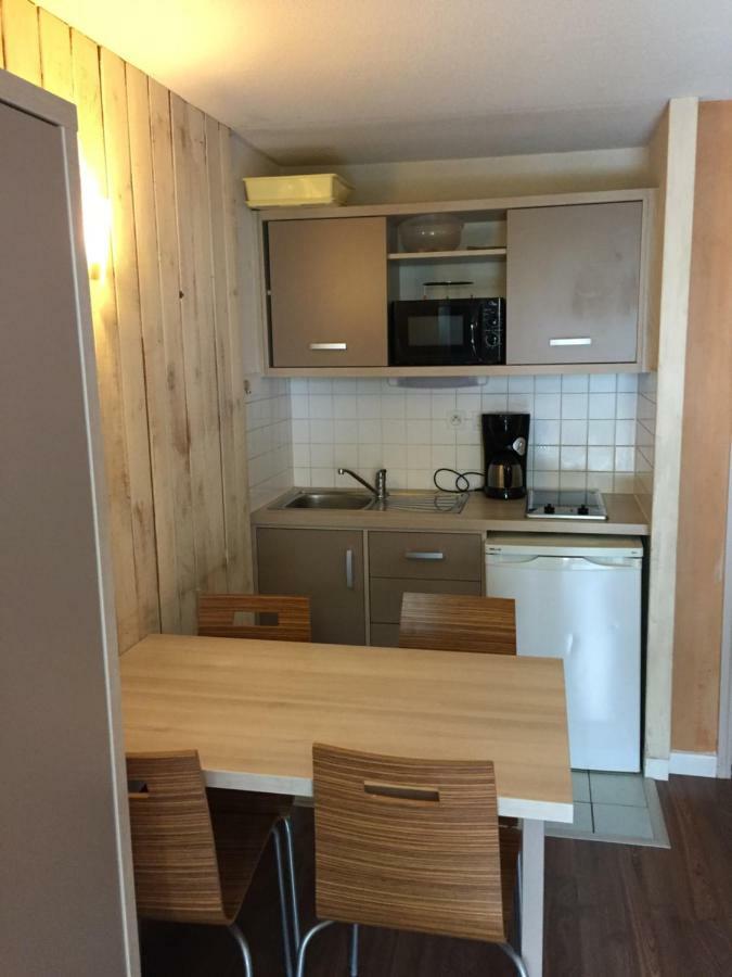 Appartement Prive Dans Residence Balneo Aladin كوتيريه المظهر الخارجي الصورة