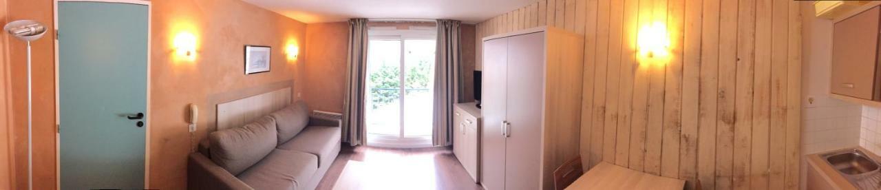 Appartement Prive Dans Residence Balneo Aladin كوتيريه المظهر الخارجي الصورة