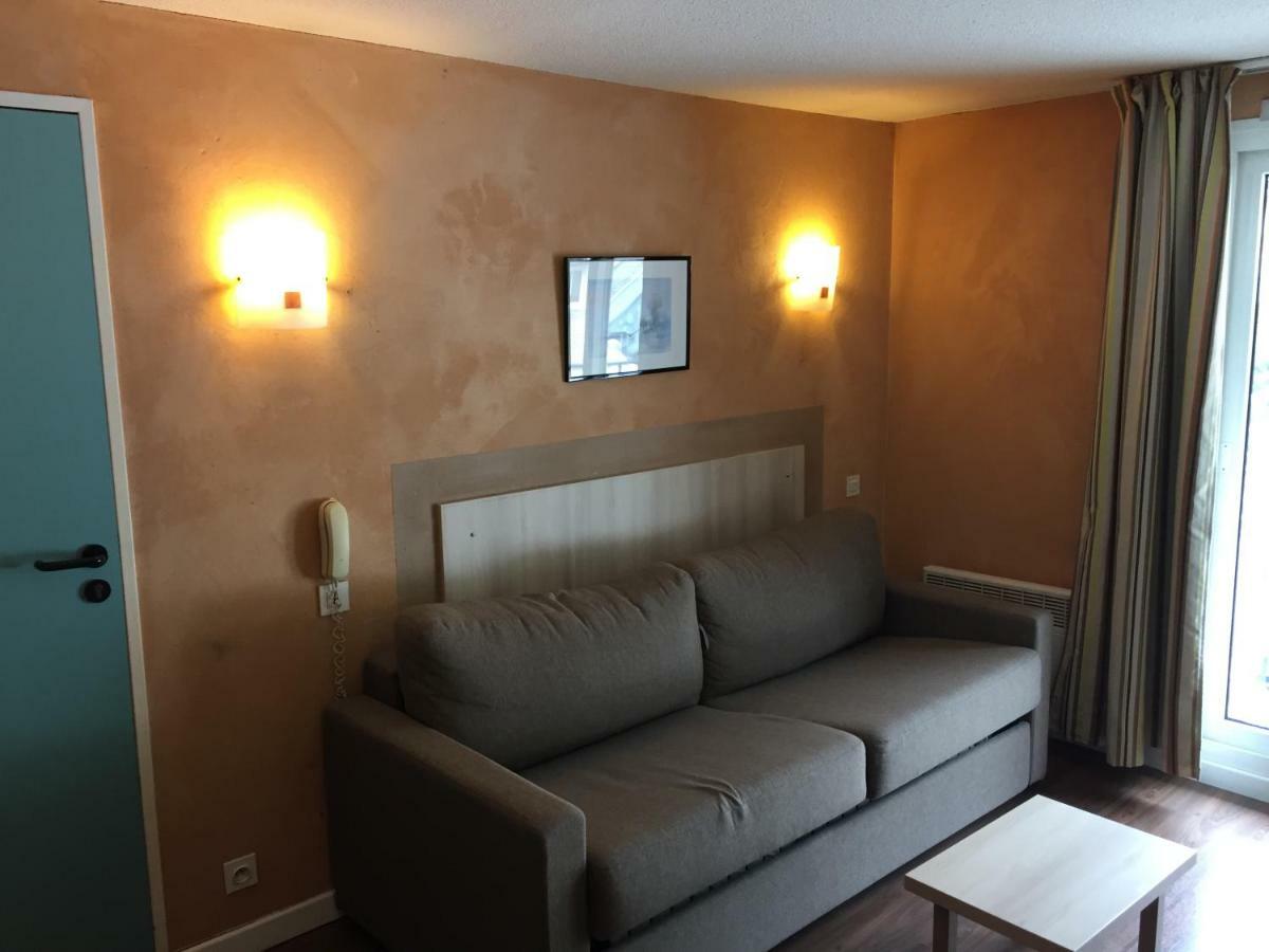 Appartement Prive Dans Residence Balneo Aladin كوتيريه المظهر الخارجي الصورة